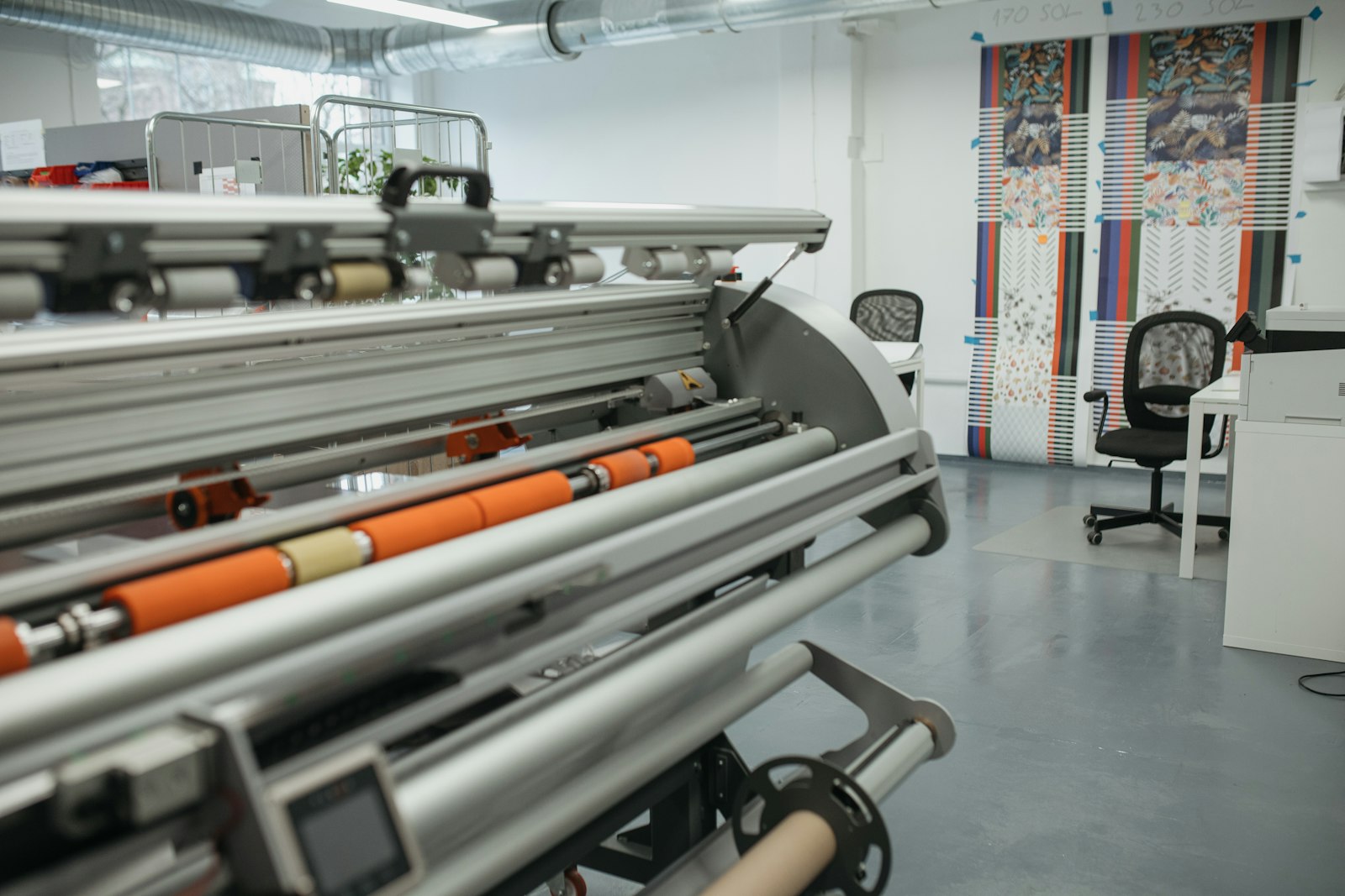 Laminating machine